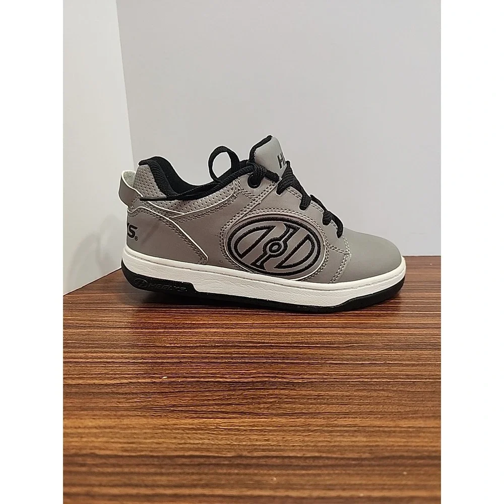 Heely's Voyager Authentic Wheeled Skate Gray Black Kid's Shoes Size 3‎ HL100331